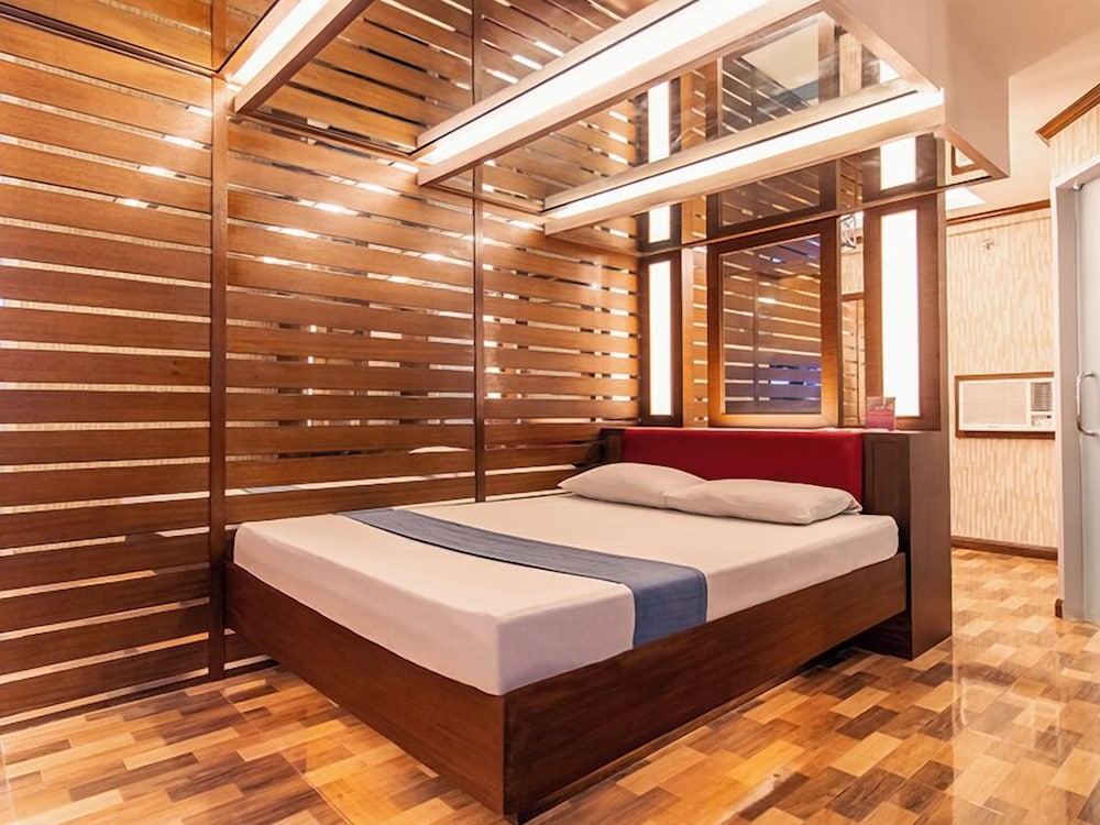 Hotel Ava Gil Puyat 16/56