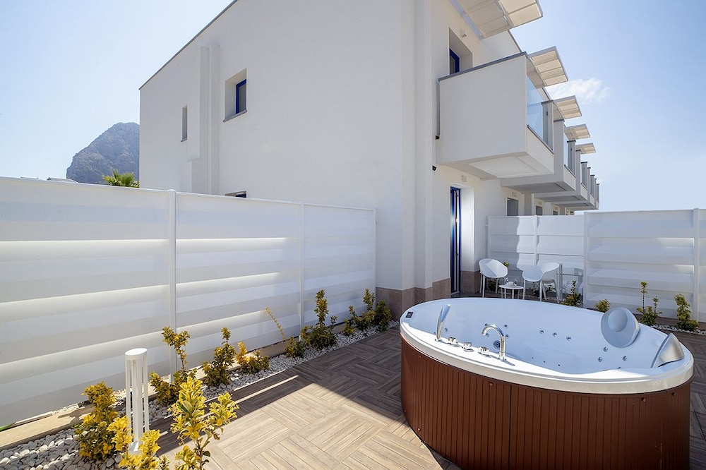 Sundeck 35/36