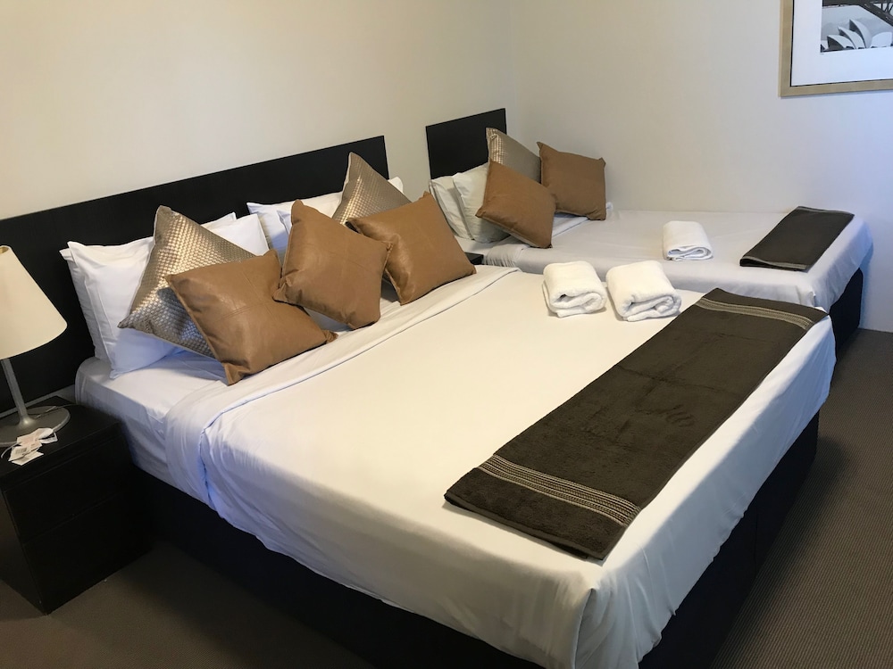 Greenwich Inn Sydney Hotel 14/48