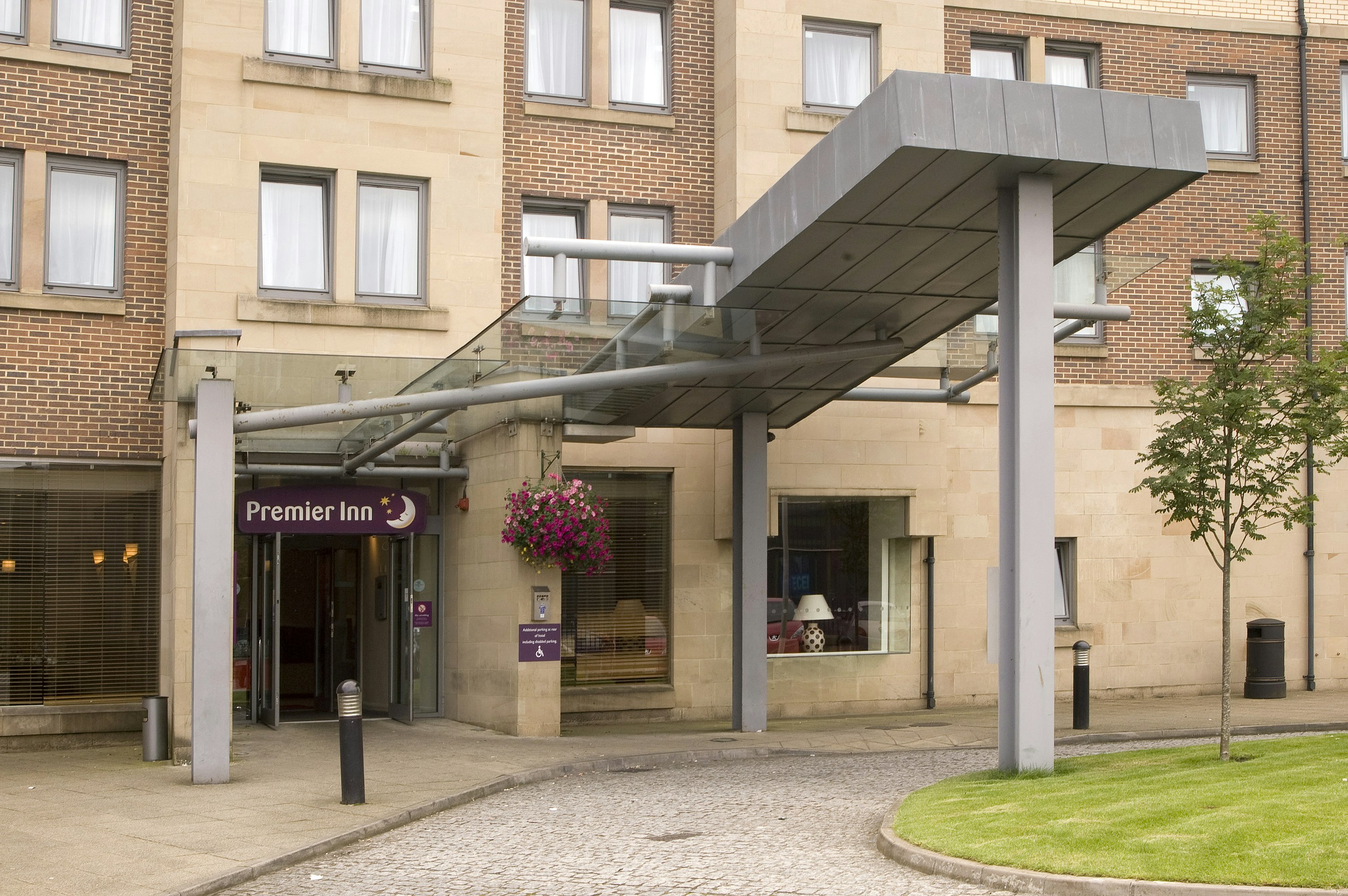 Premier Inn Glasgow City Centre South in GLASGOW