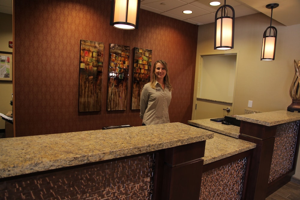 Little Missouri Inn and Suites New Town 32/32