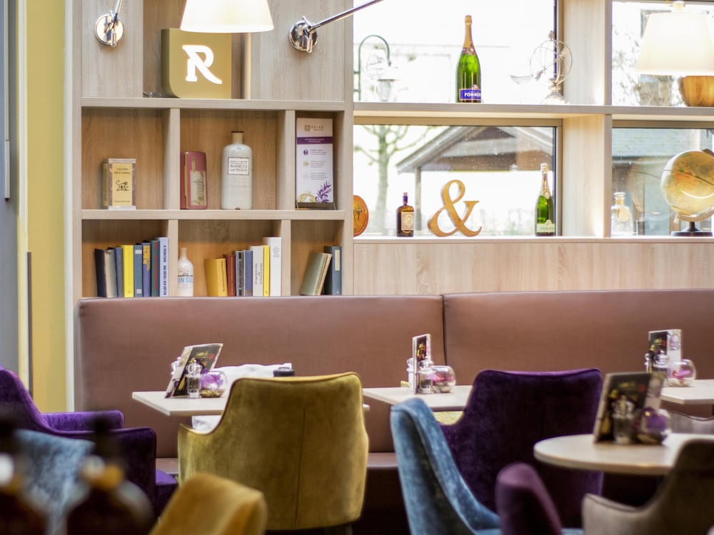 MERCURE HOTEL AND RESIDENZ FRANKFURT MESSE 49/82