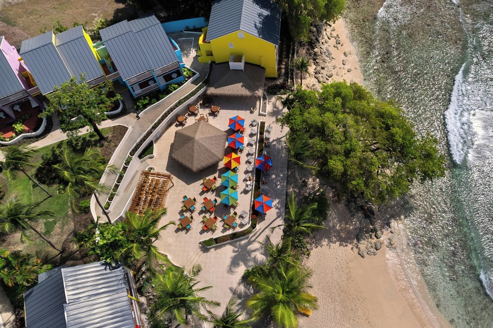 Crystal Cove by Elegant Hotels - All-Inclusive 40/50