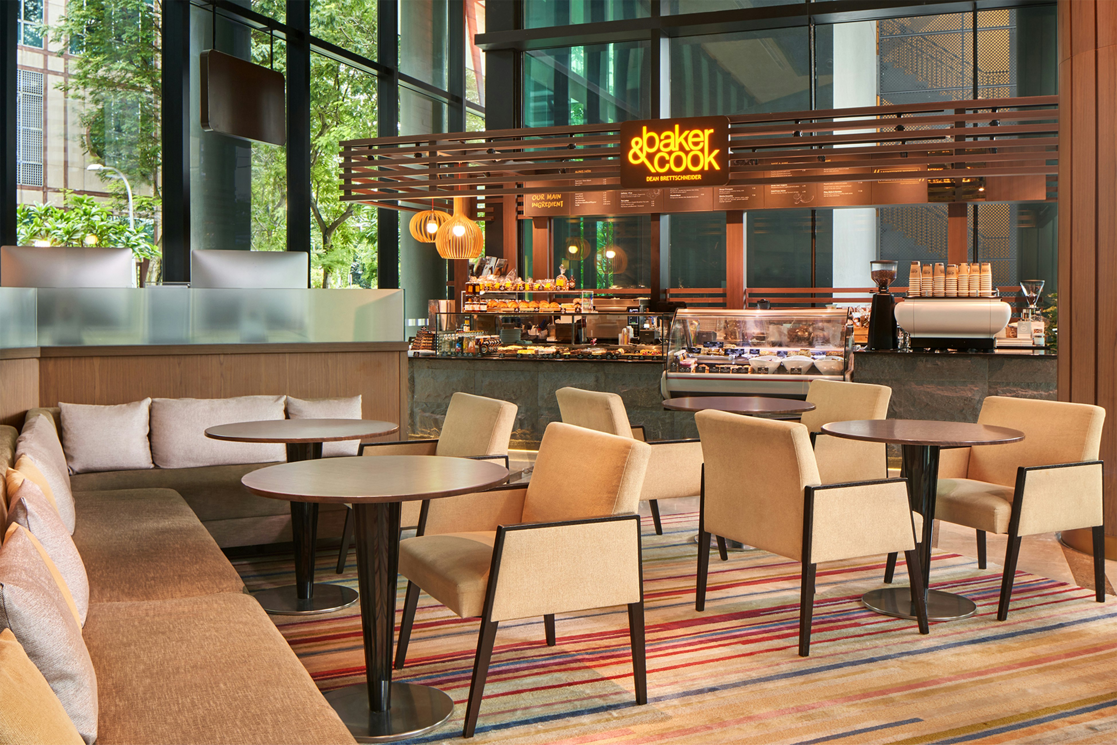 Holiday Inn Express Singapore Clarke Quay 28/48