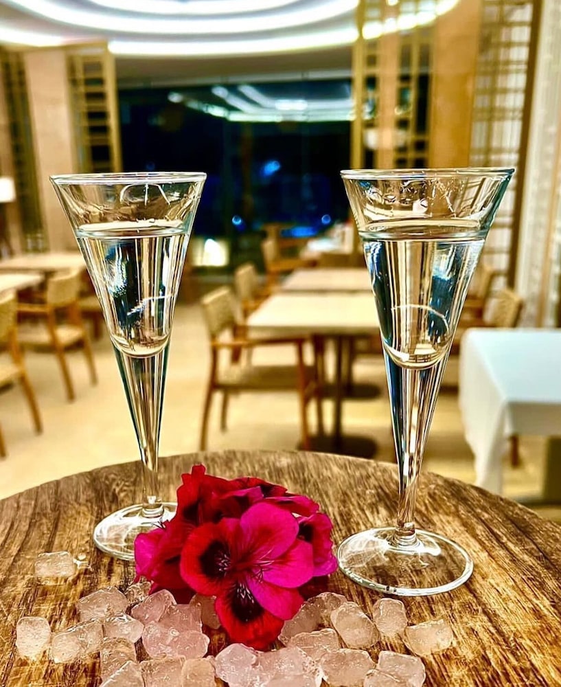 Aurora Luxury Hotel & Spa 15/45