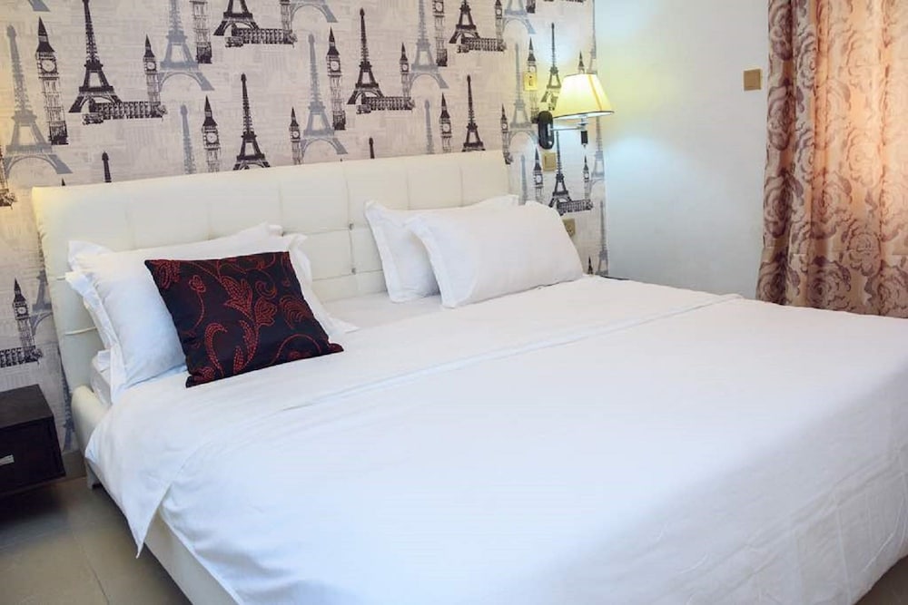 Duchess Hotel And Spa 9/22