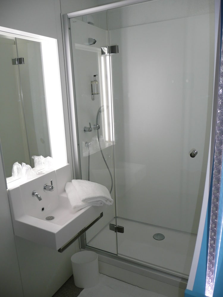 First Inn Hotel Paris Sud Les Ulis 45/48