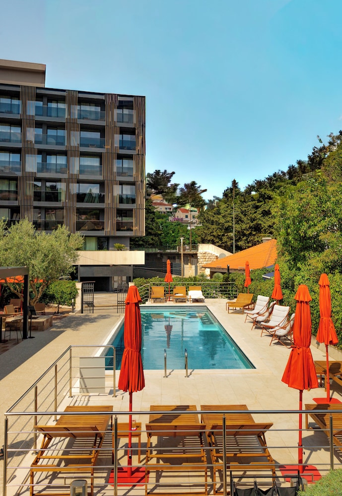 Aquarius Hotel 54/64