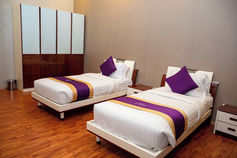 OYO 114 One Pavilion Luxury Serviced Apartments 13/38