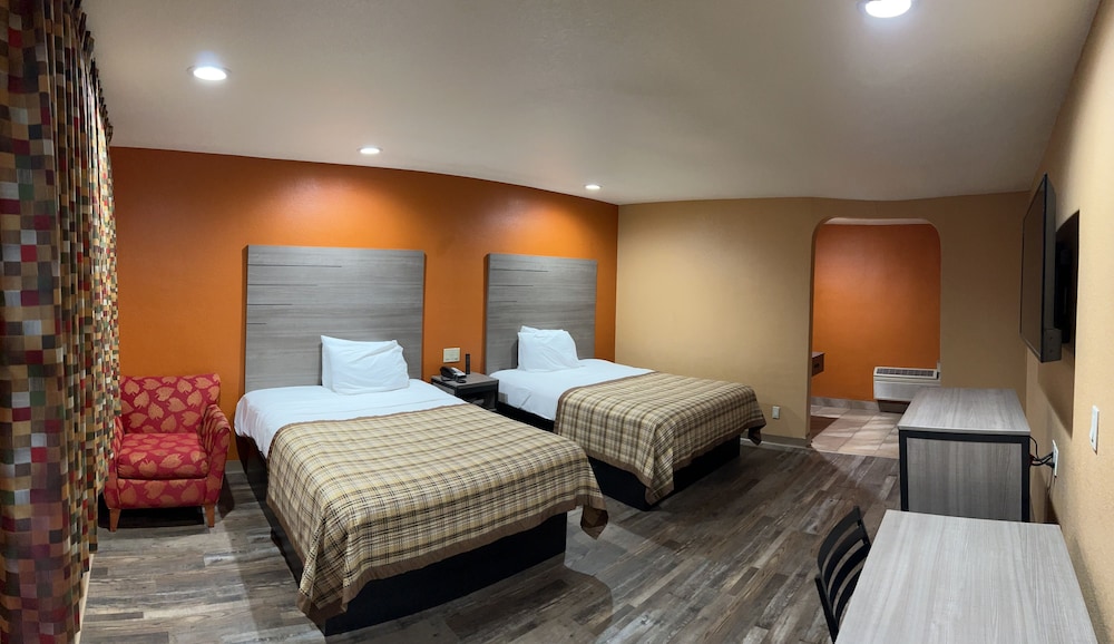 Apex Inn 26/51