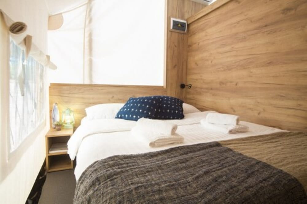 Forest, Lodge, 2 Double Beds