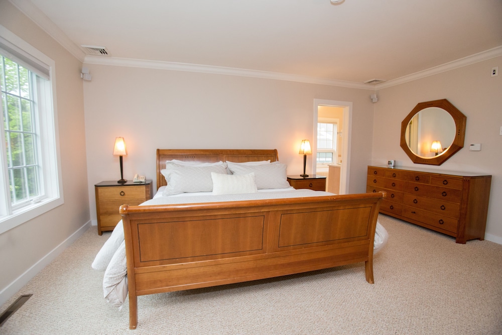 Topnotch Resort Spa 68/79