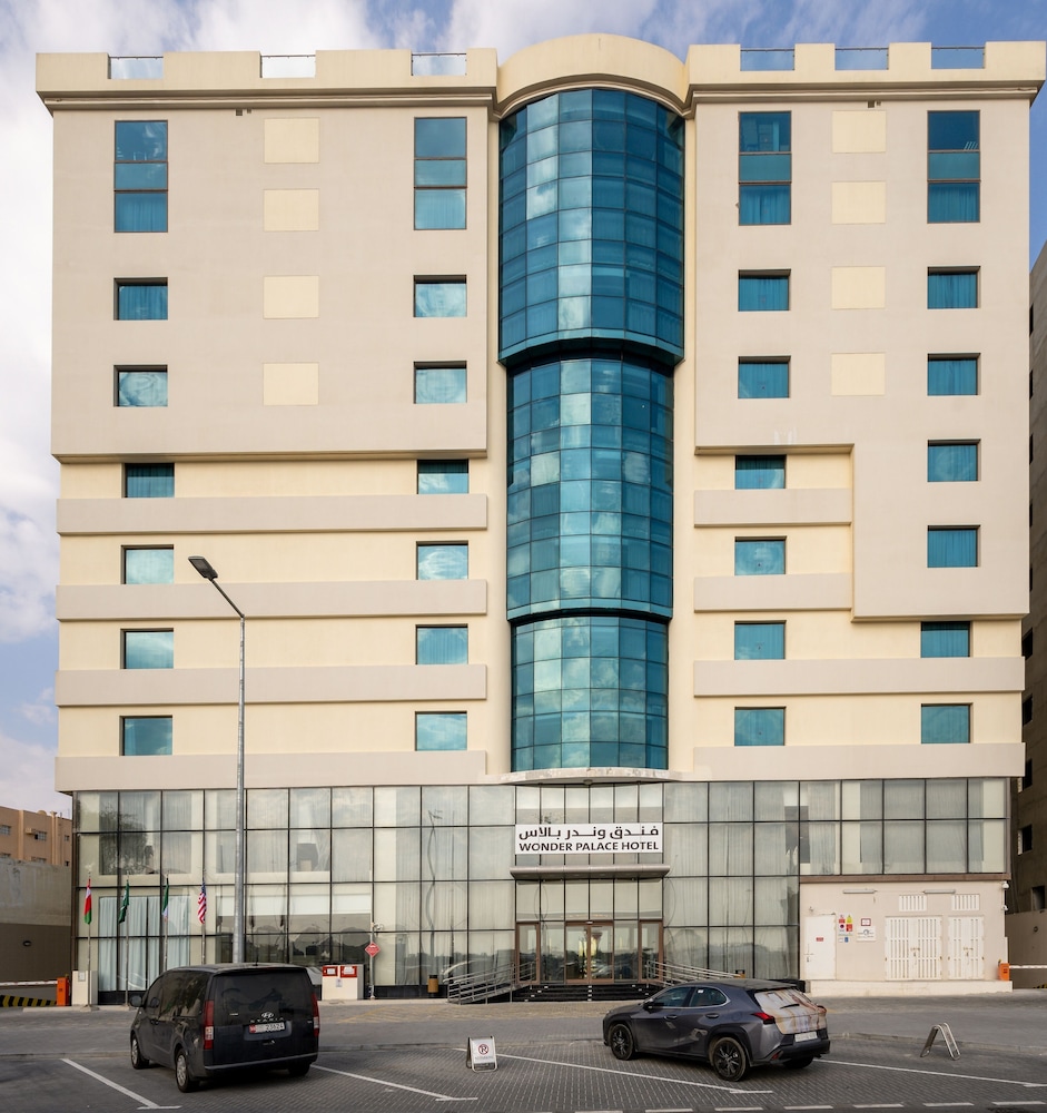 Wonder Palace Hotel 5/57