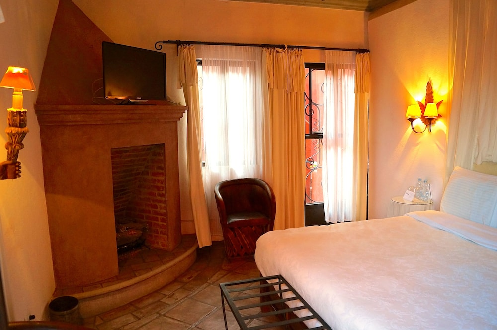 Casaluna Hotel Boutique 24/65