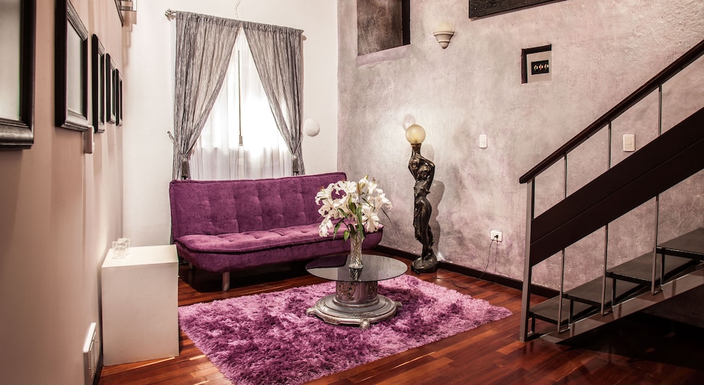 ANDEAN WINGS BOUTIQUE HOTEL 30/35
