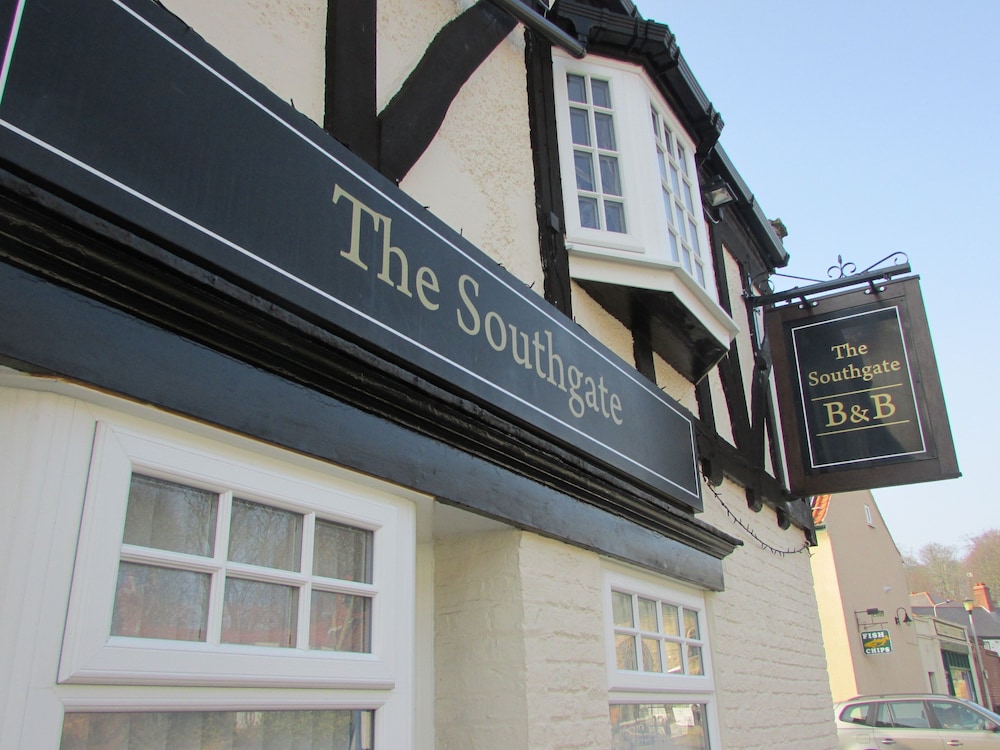 The Southgate Bed And Breakfast 1/51