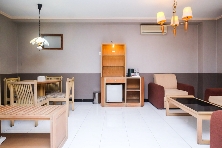 Hotel Surya Asia 5/11