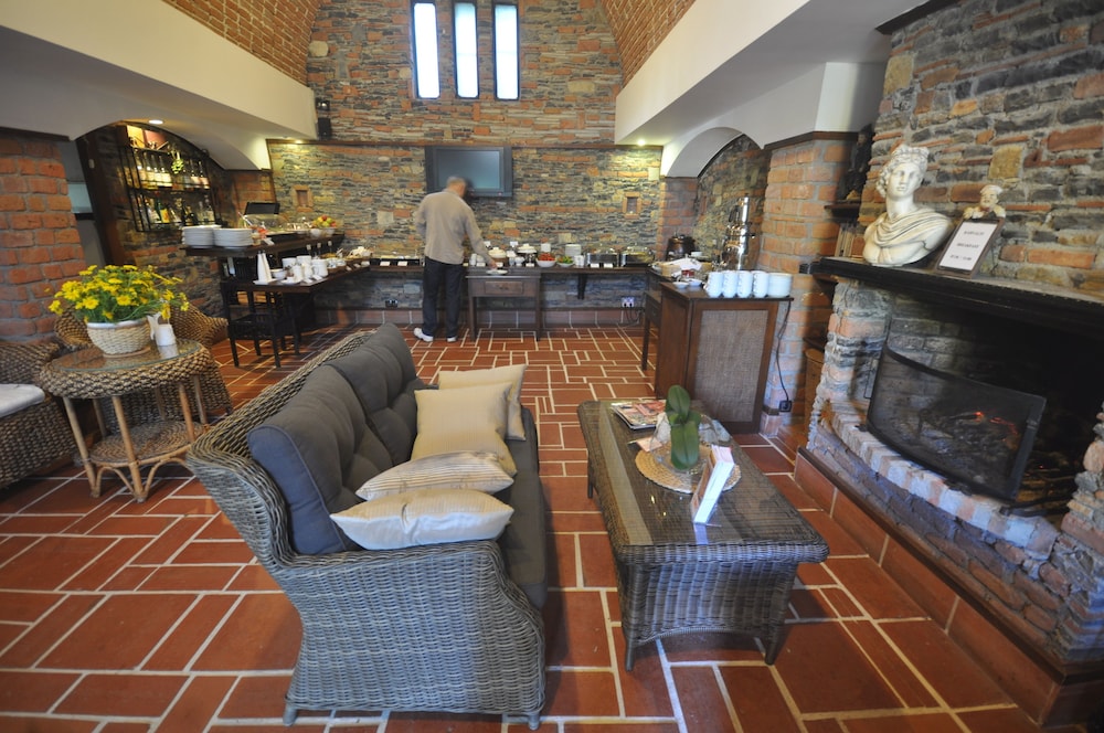 El Vino Hotel Suites 21/50