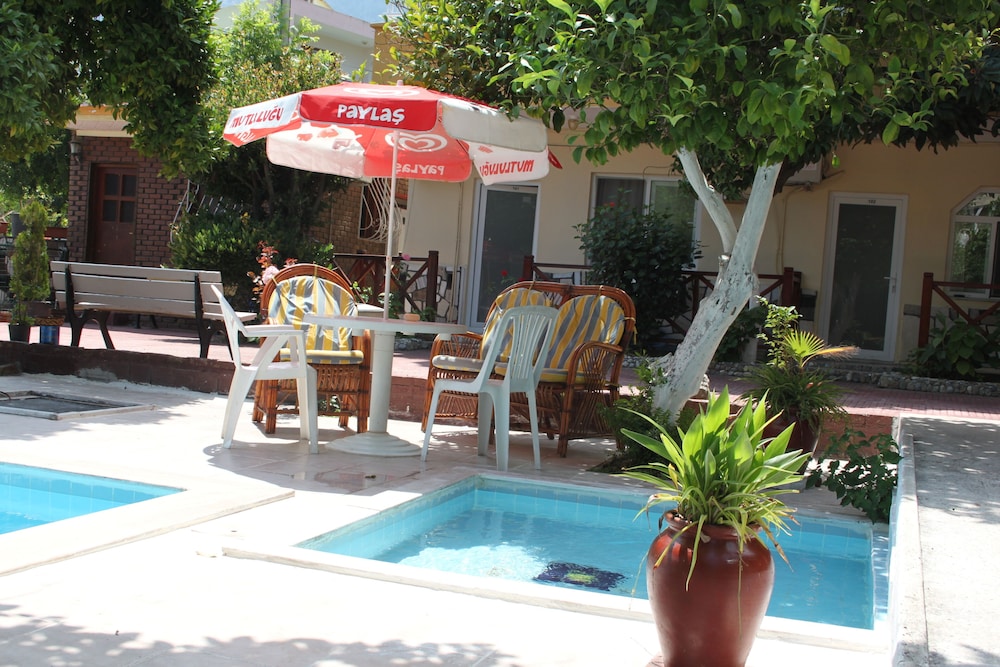 Unal Boutique Hotel 37/40