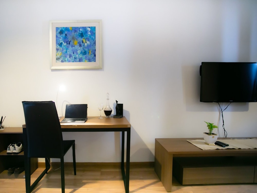 The Box Residence 24/25
