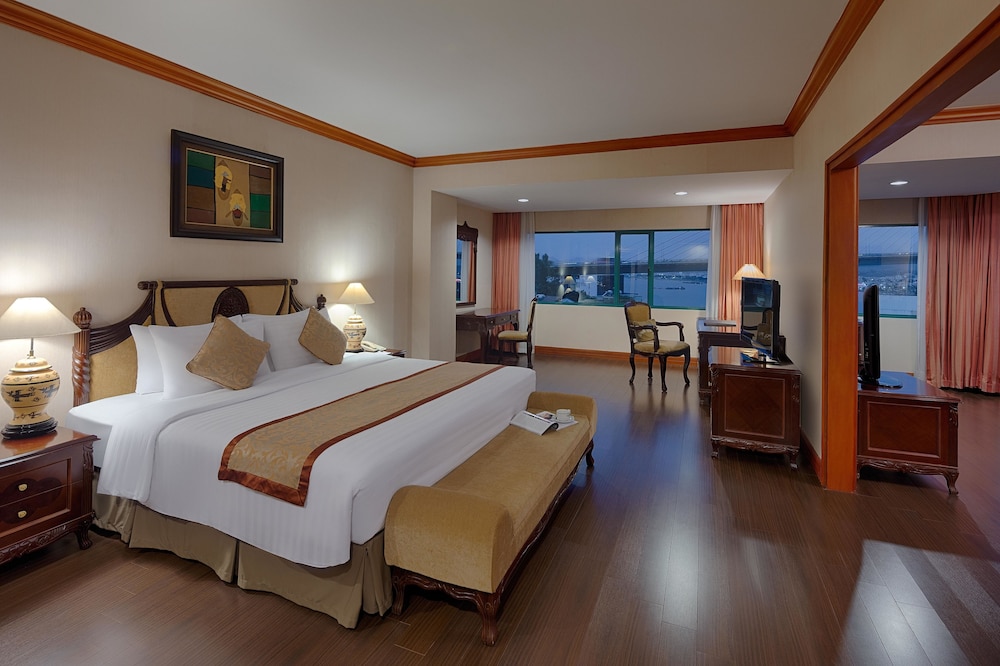 Halong Plaza Hotel 21/50