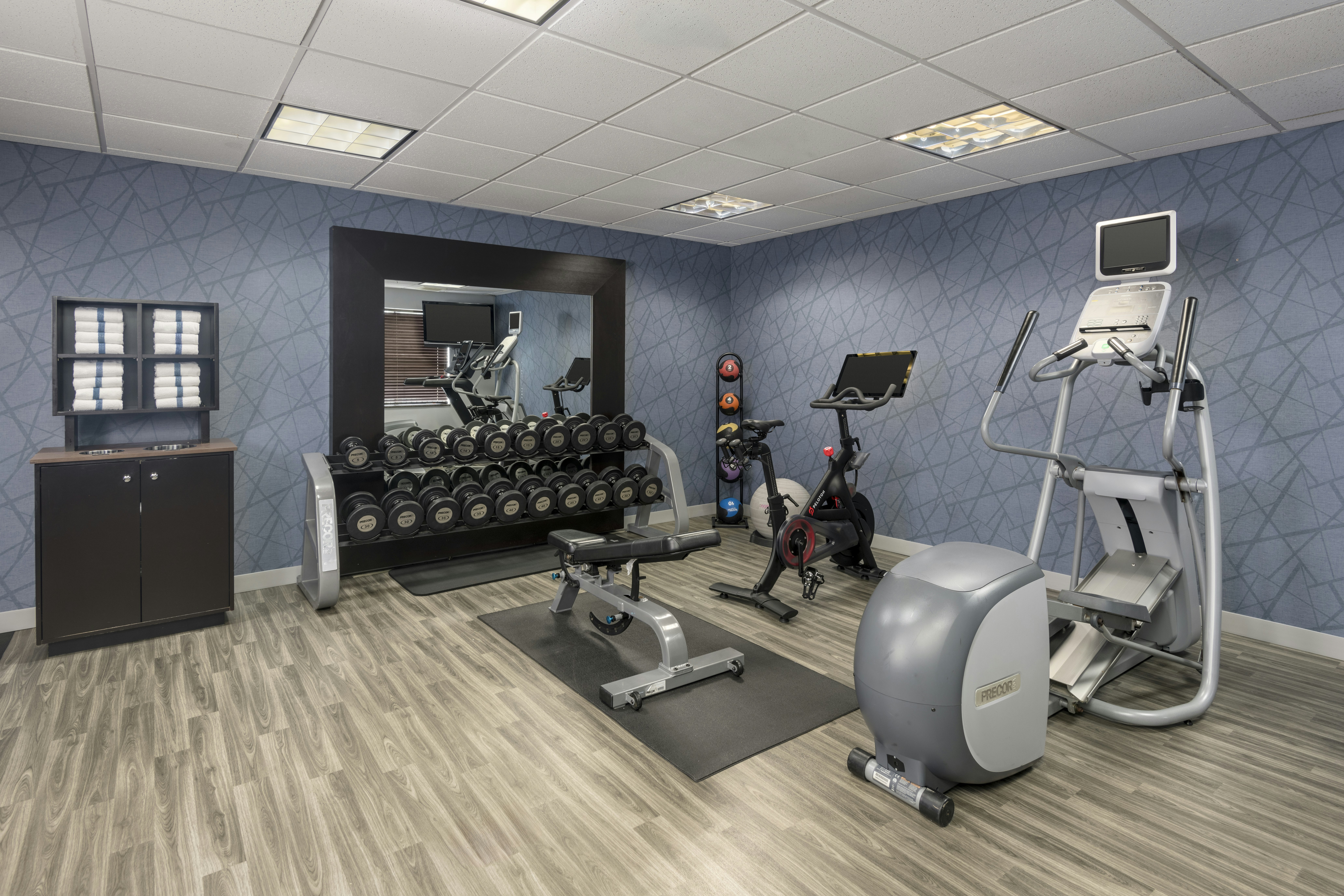 Homewood Suites by Hilton Phoenix North-Happy Valley 20/55