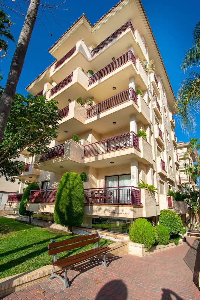 Albir Confort Avenida 4/60