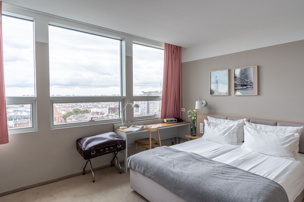 Hotel Altus 10/40
