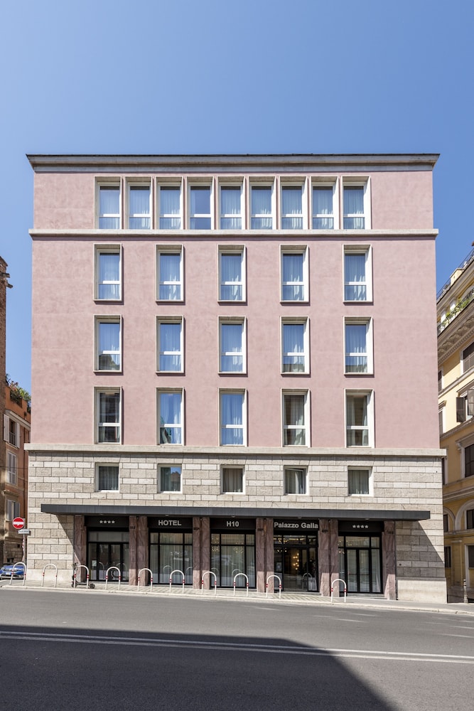 H10 Palazzo Galla 3/70