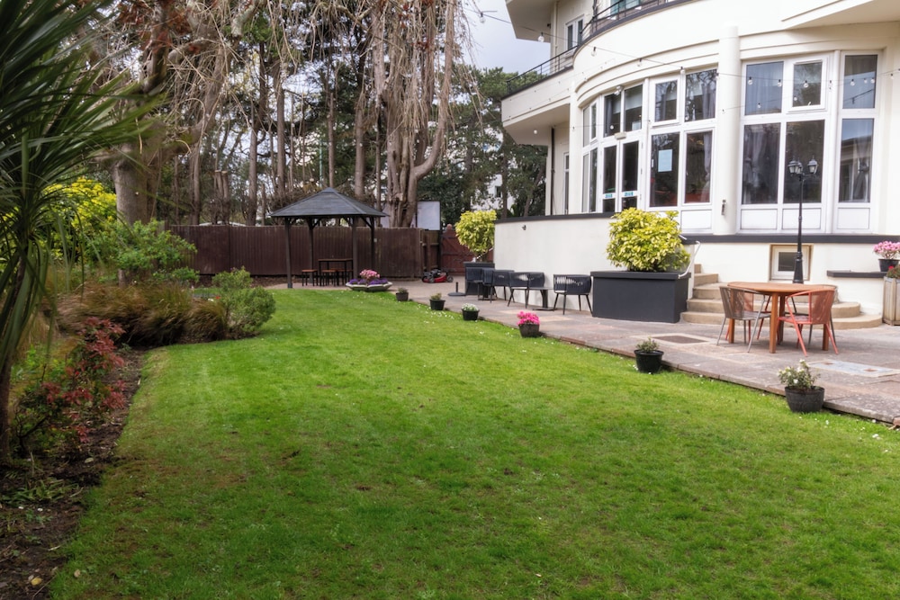 Queens Hotel & Spa Bournemouth 47/50