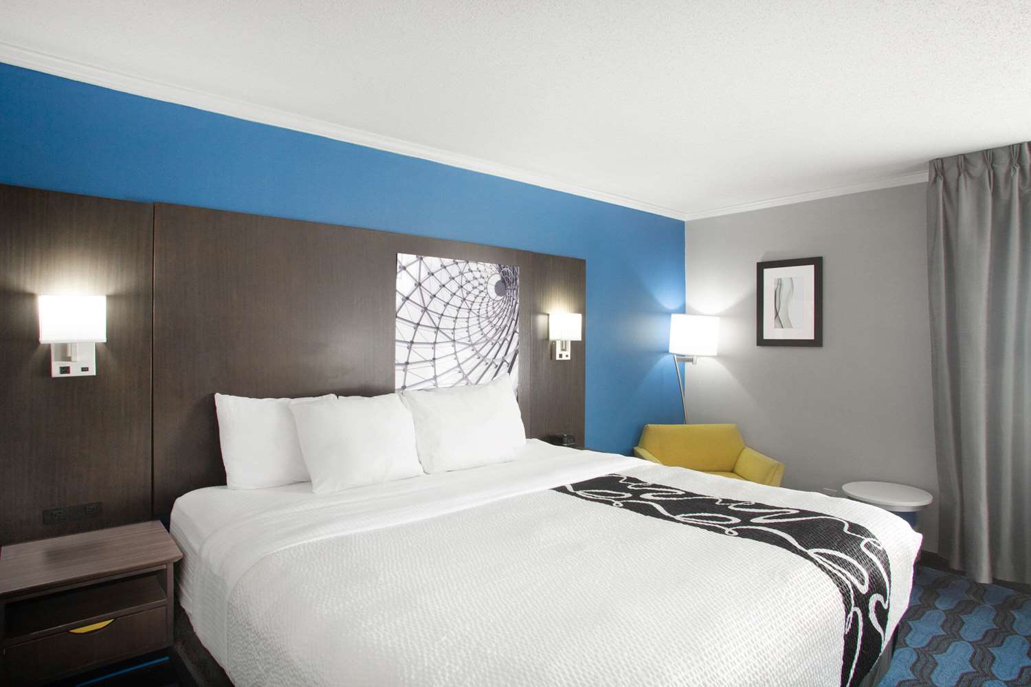 La Quinta Inn St Louis Hazelwood Airport North 15/59