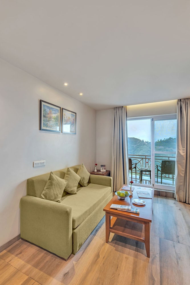 Club Mahindra Kandaghat 26/62