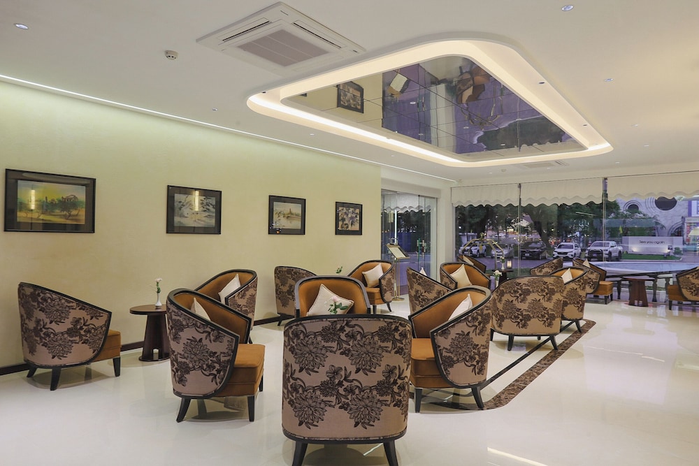 Huong Giang Hotel 54/77