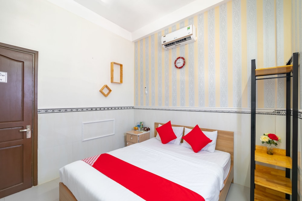 Oyo 238 Luxury Motel 21/25