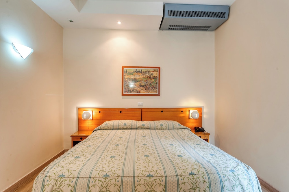 Hotel Barsotti 13/45