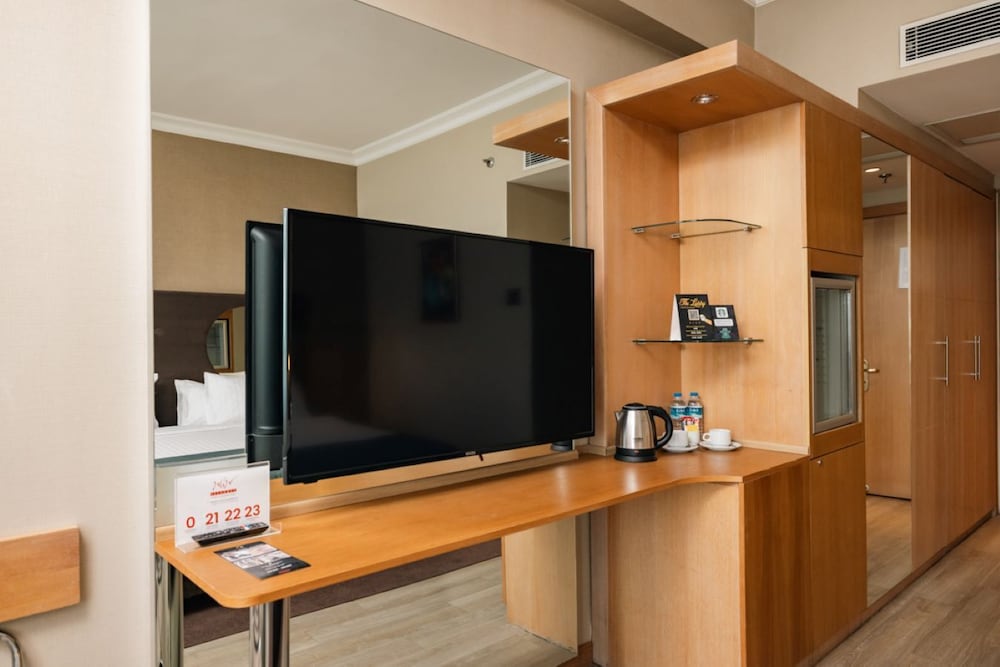 Wow Airport Hotel 47/50