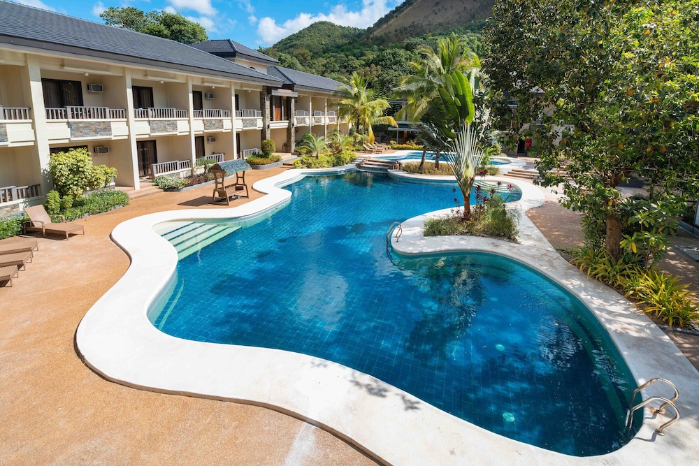 MO2 Lagoon Coron 54/61