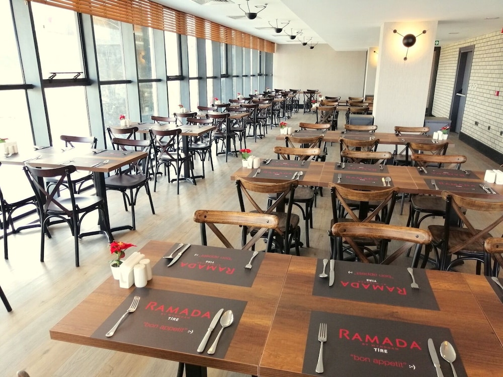 Ramada Tire 53/64