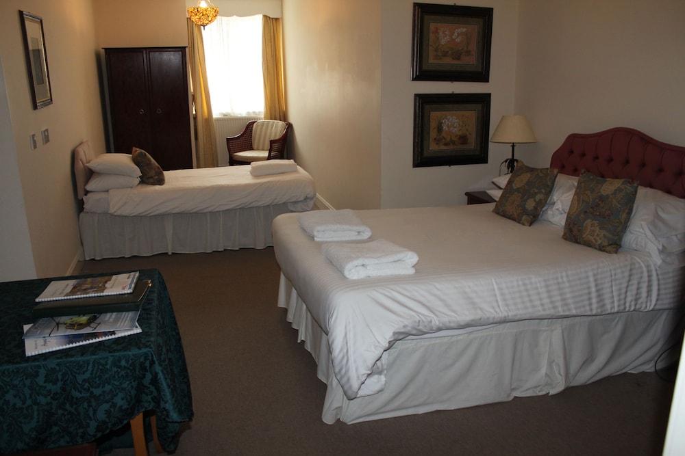 The Alyth Hotel 21/50