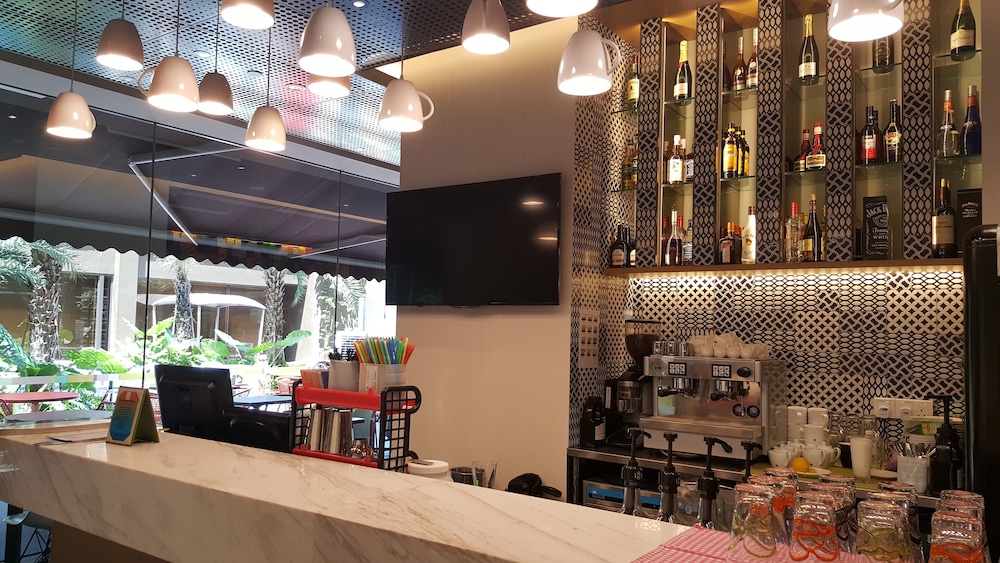 Ibis Styles Singapore On Macpherson 50/72