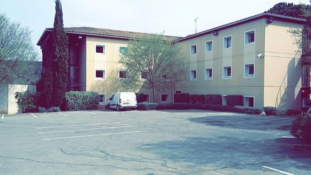 hotelF1 Aix en Provence Sainte Victoire Hotel 4/50