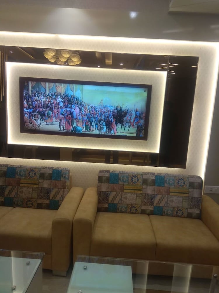 Csjs Inn By Krishna Group Of Hotels 9/50