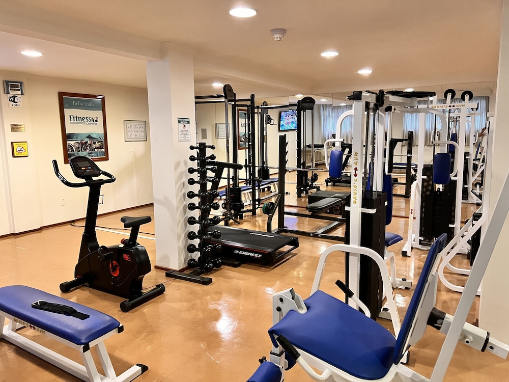 Bella Italia Hotel & Events 24/50