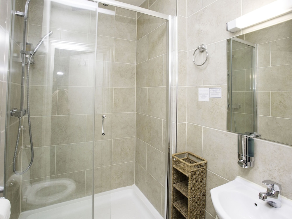 Standard, Twin Beds, Primrose Guest House 7/10