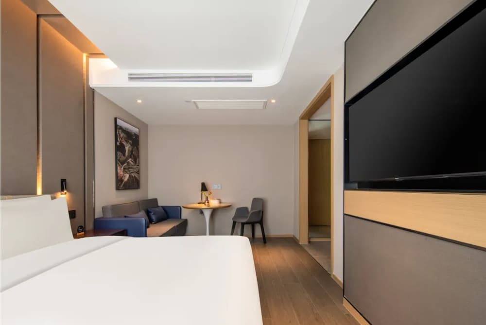 Atour Hotel Nanjing Maqun 24/54
