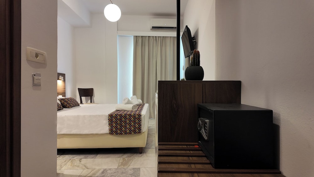Hotel Santorini 9/55