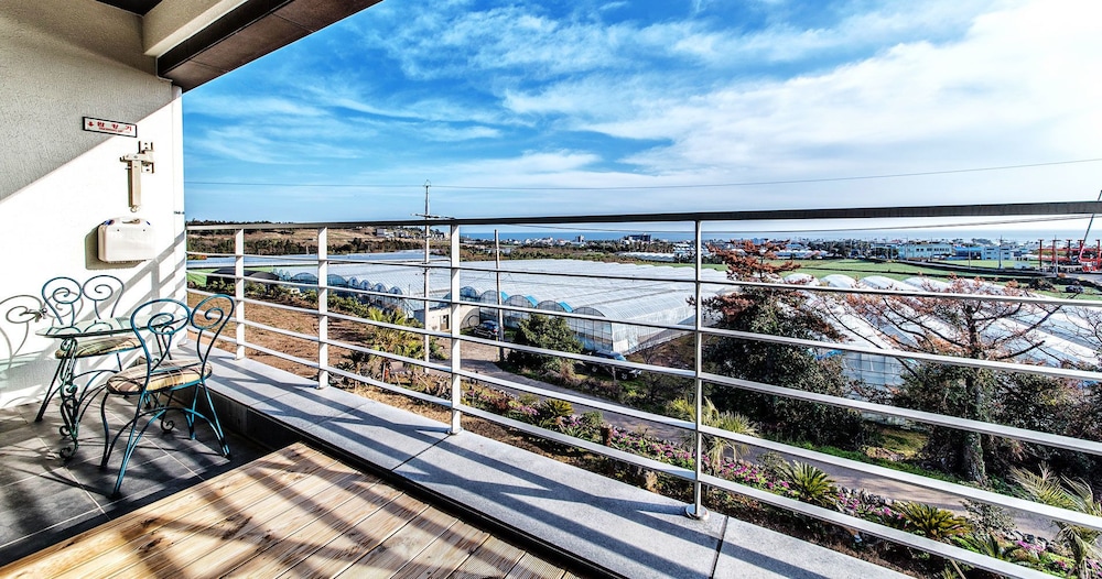 Seogwipo Villa Merci Pension 7/42