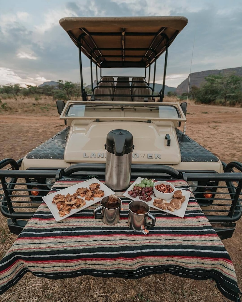 Honeyguide Tented Safari Camps 22/50