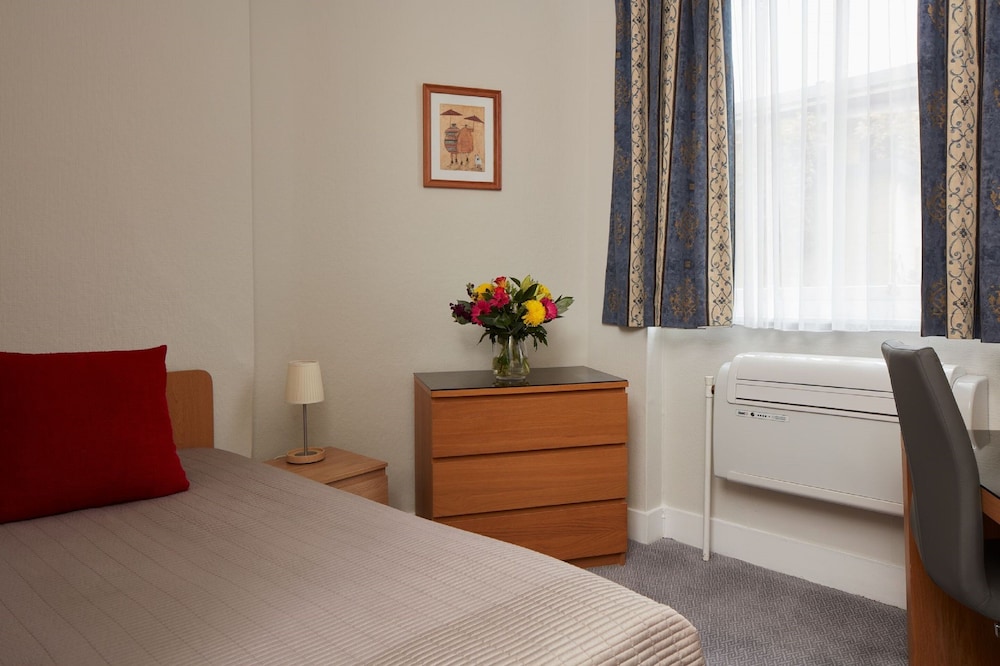Euro Hotel 28/42