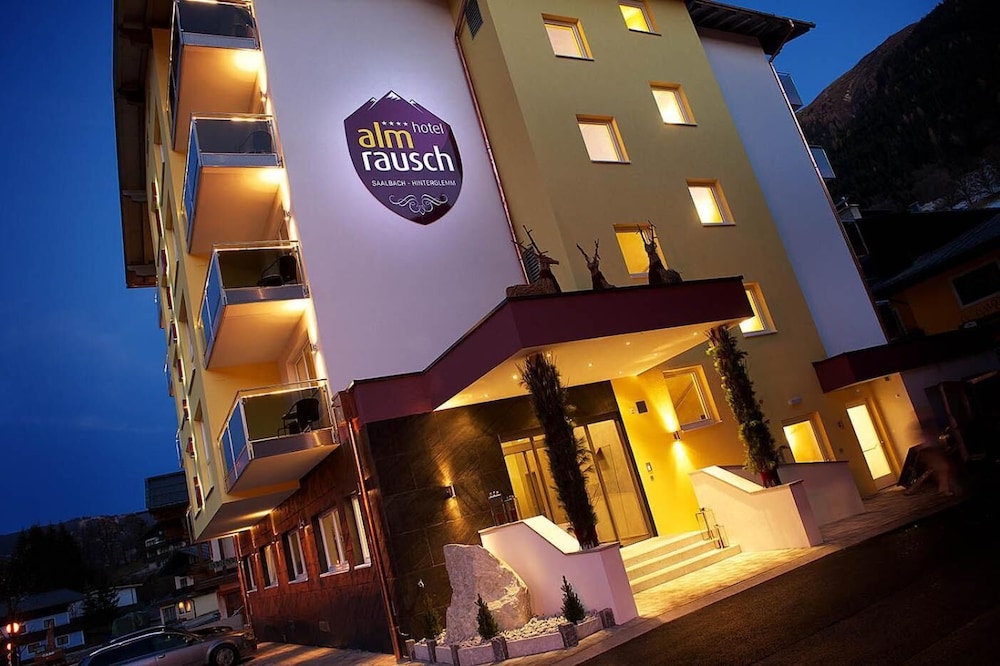 HOTEL ALMRAUSCH 2/69